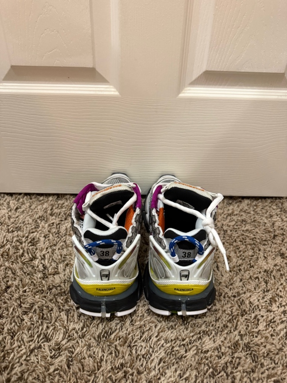 Balenciaga Runner Gradient Sneakers - Picture 3 of 6